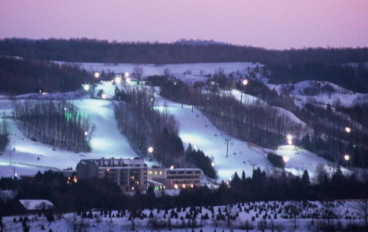 Hockley Valley Resort Orangeville Bagian luar foto